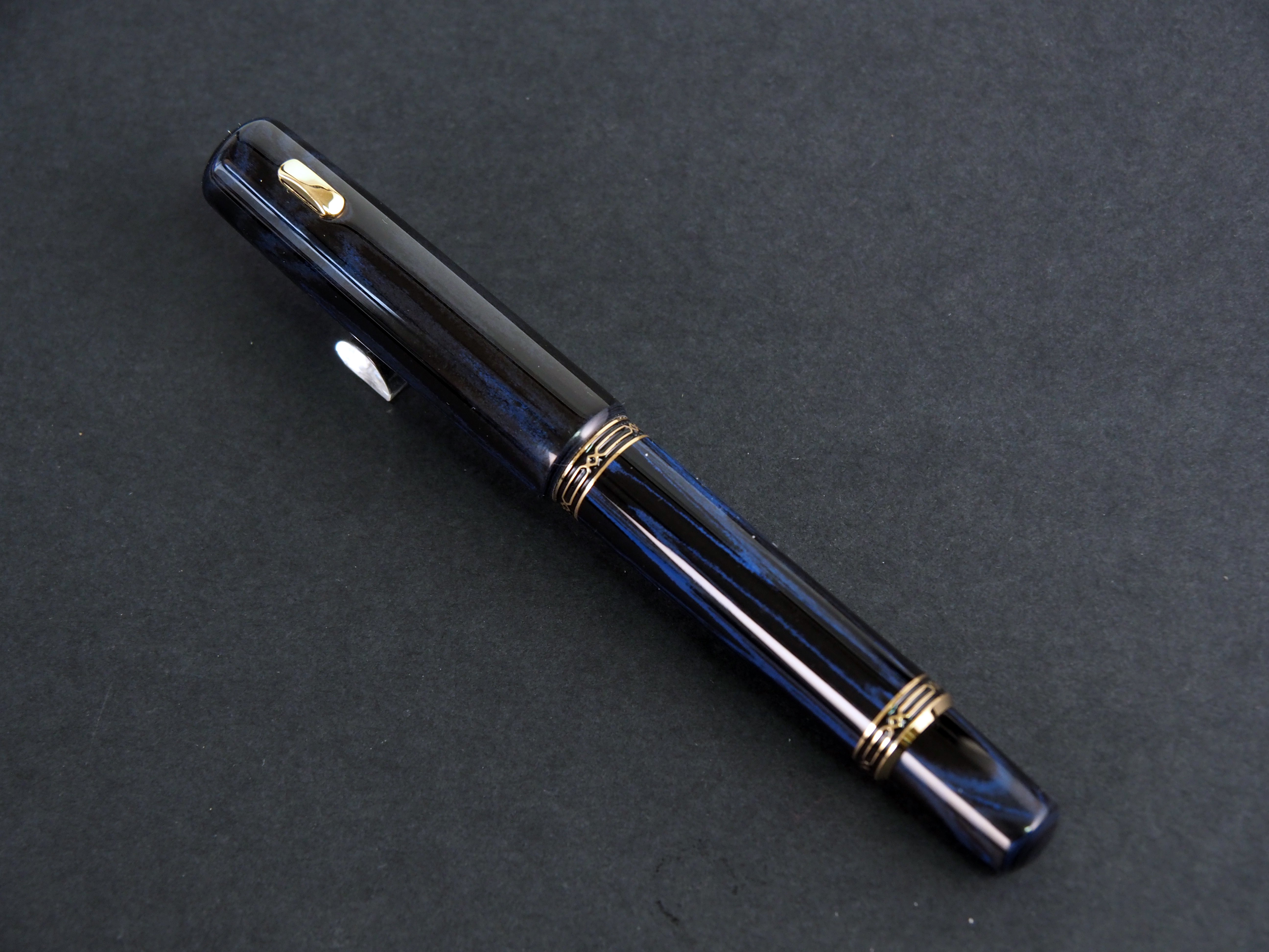 Wagner Deep Blue Ebonite (Limited Edition)