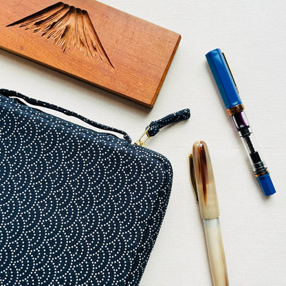 Seigaiha Zippered 5 Slots Pen Case for Larger Pens
