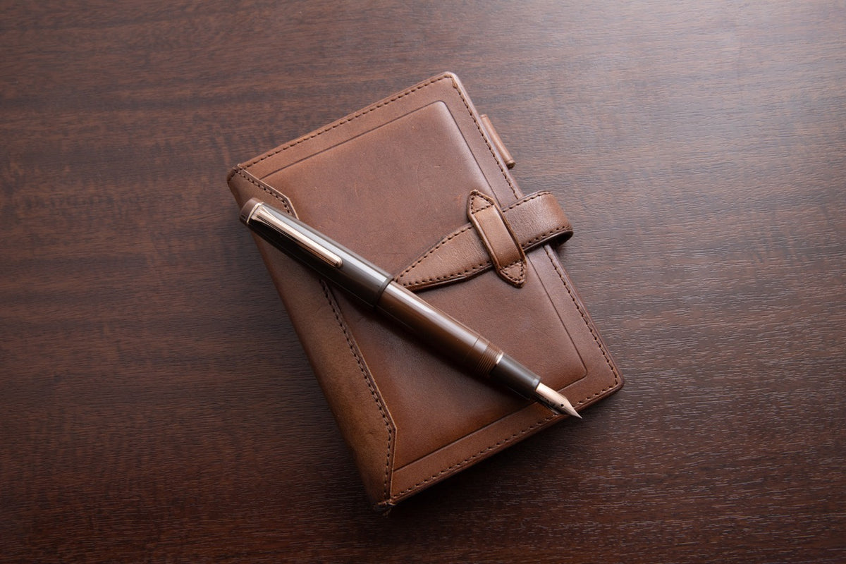Bitter Chocolate Fountain Pen