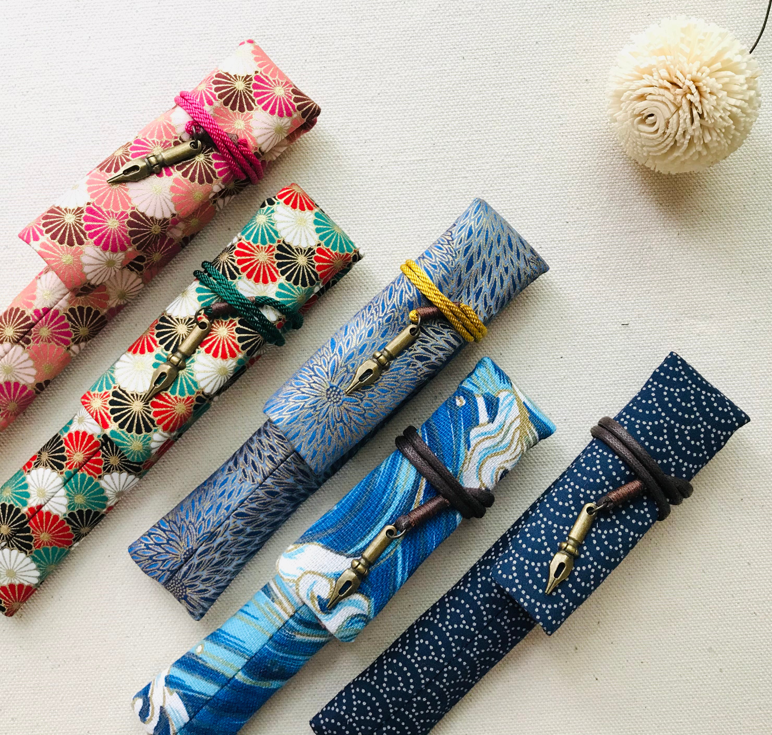 Kyokuhaku Japanese kiku pattern Pen Sleeve