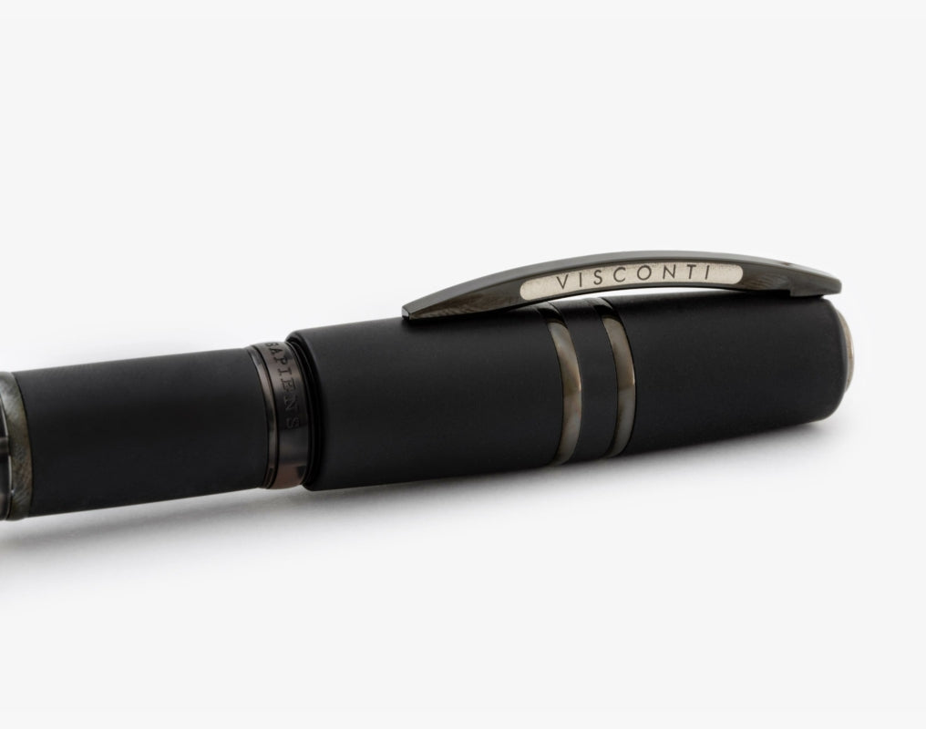 Homo Sapiens Dark Crystal (18kt Gold Nib)