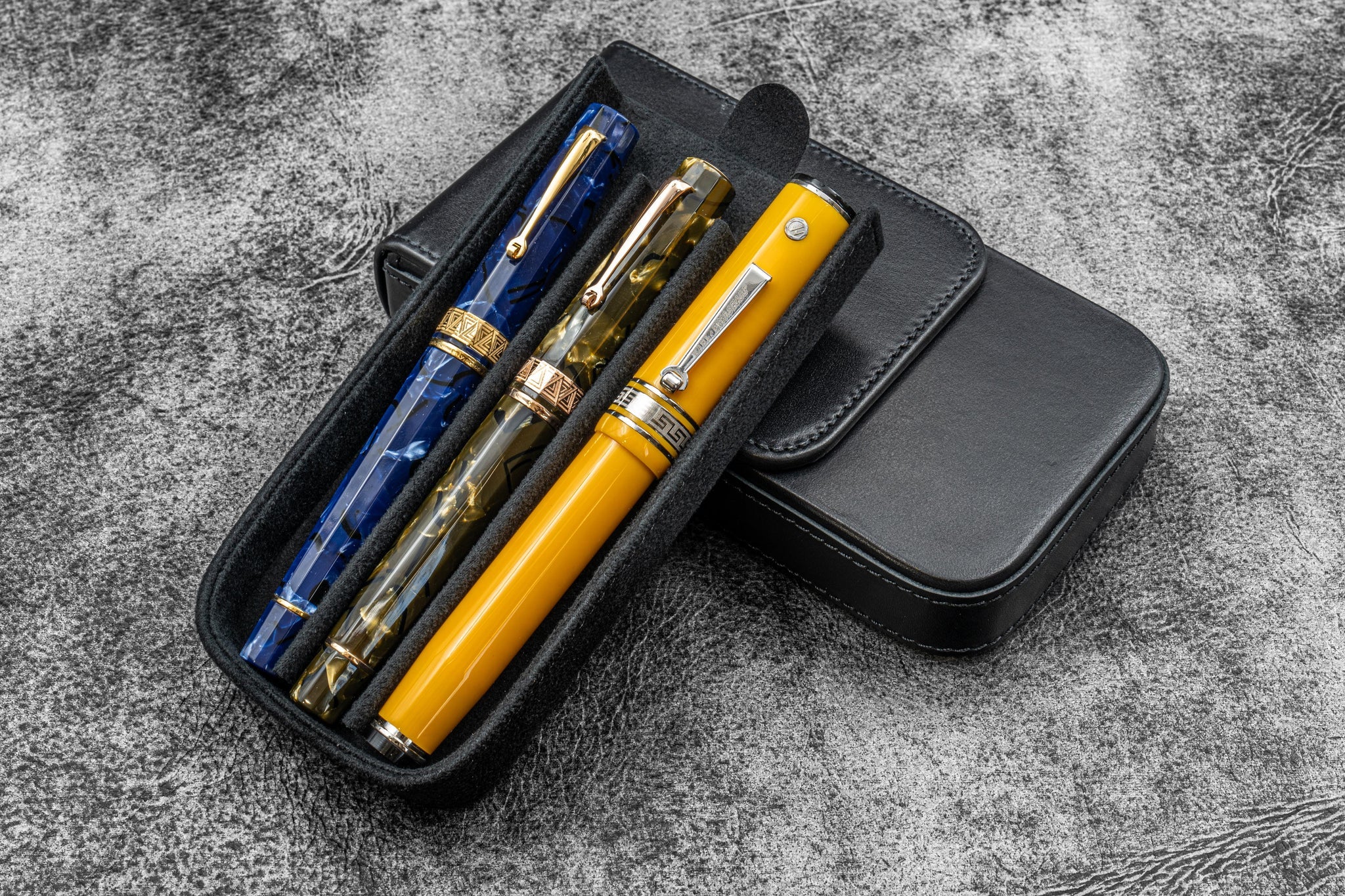 Leather Magnum Opus 3 Slots Hard Pen Case with Removable Pen Tray - Black