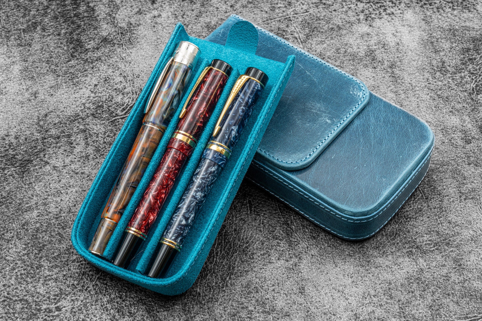 Leather Magnum Opus 3 Slots Hard Pen Case with Removable Pen Tray - Crazy Horse Ocean Blue