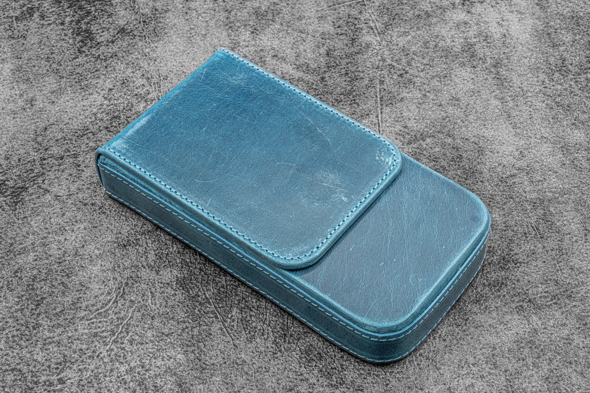 Leather Magnum Opus 3 Slots Hard Pen Case with Removable Pen Tray - Crazy Horse Ocean Blue