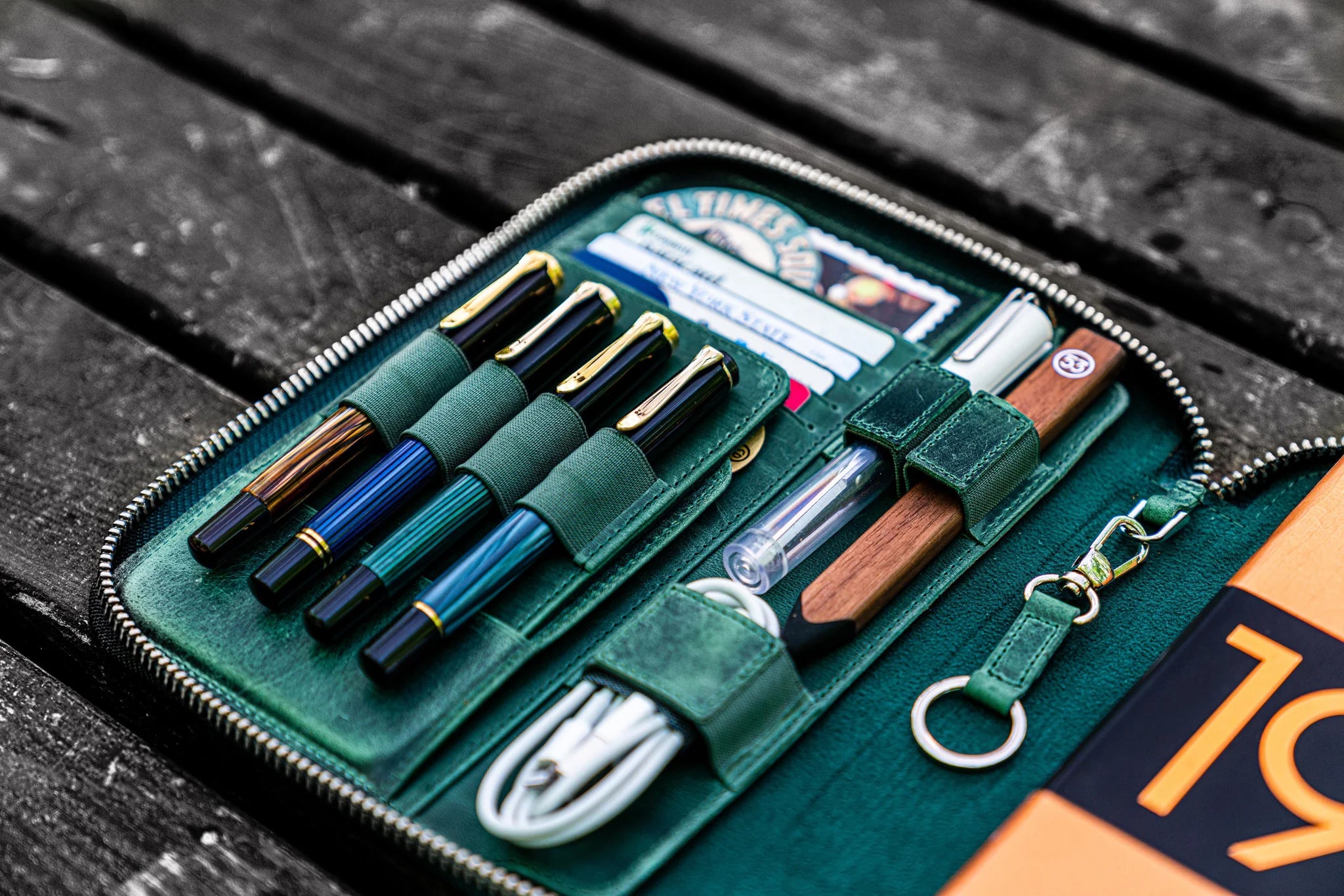 Leather Zippered A5 Notebook Folio - Crazy Horse Forest Green