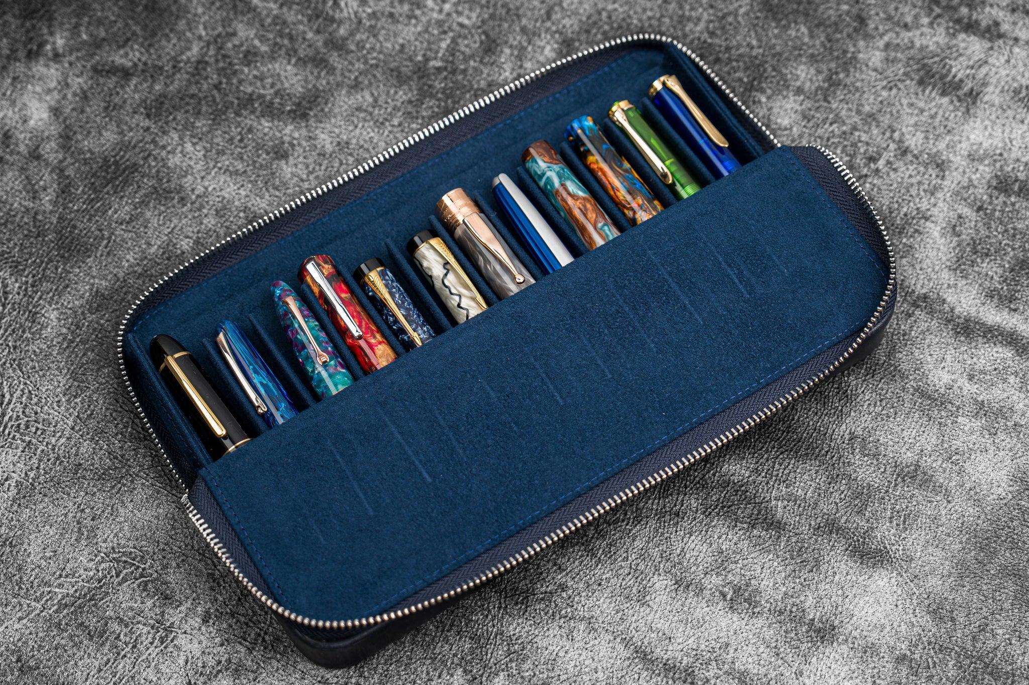 Leather Magnum Opus 12 Slots Hard Pen Case with Removable Pen Tray - Crazy Horse Navy Blue