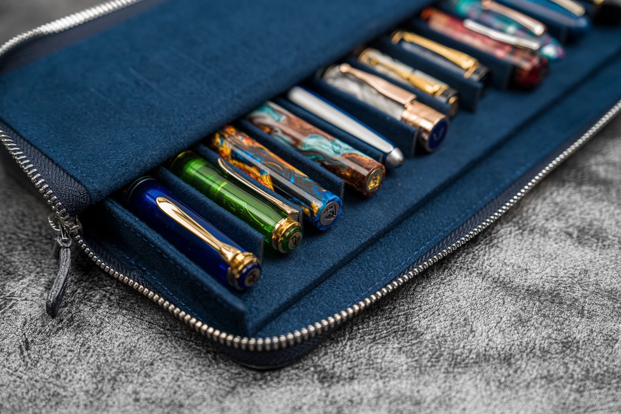 Leather Magnum Opus 12 Slots Hard Pen Case with Removable Pen Tray - Crazy Horse Navy Blue