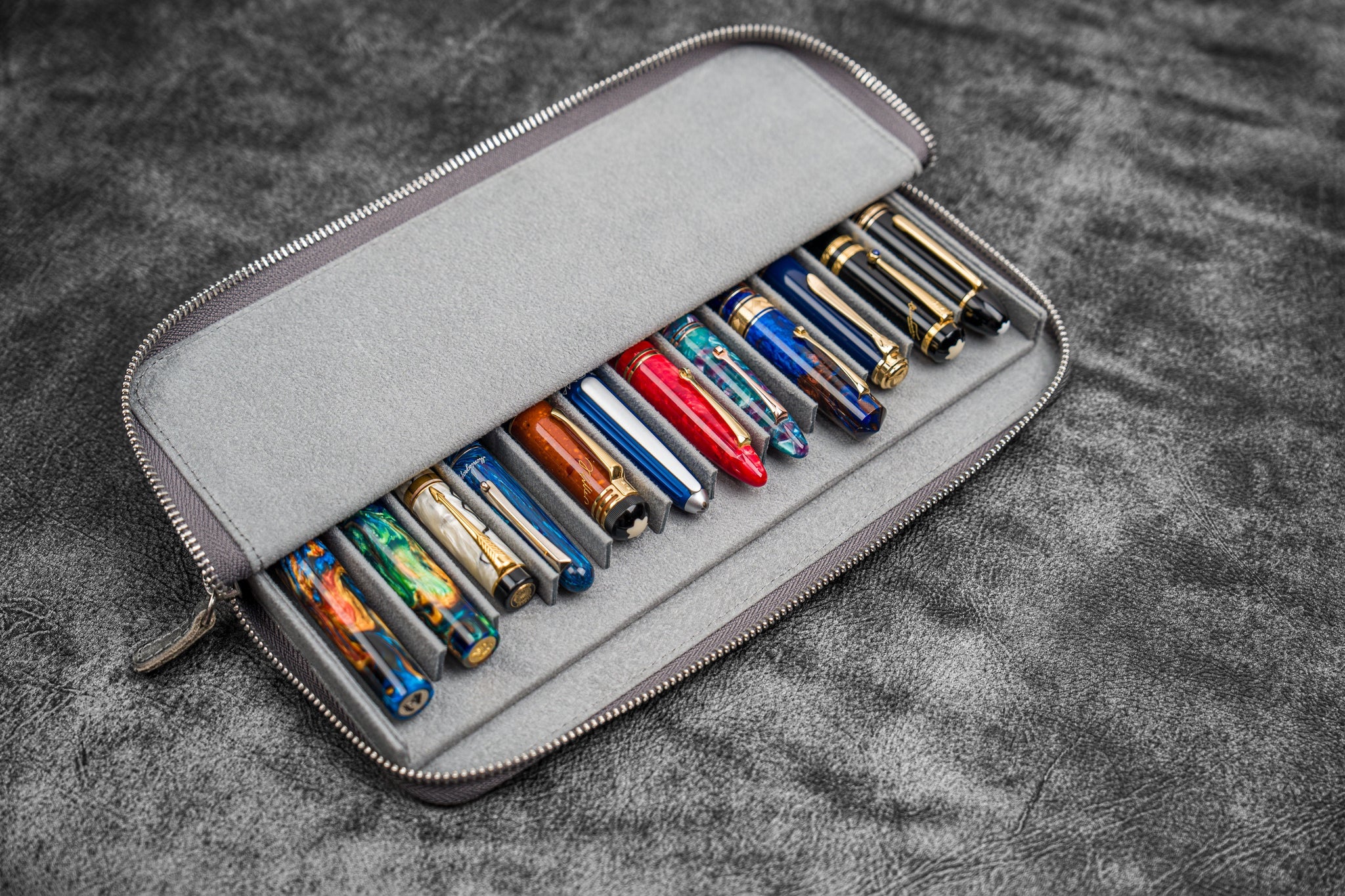 Leather Magnum Opus 12 Slots Hard Pen Case with Removable Pen Tray - Crazy Horse Smoky