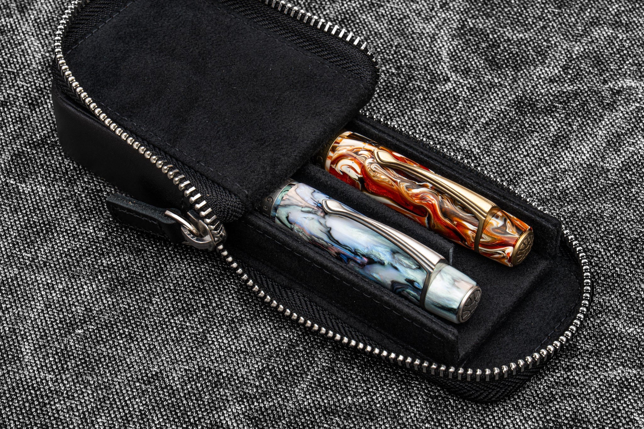 Leather Zippered Magnum Opus 2 Slots Hard Pen Case with Removable Pen Tray - Black