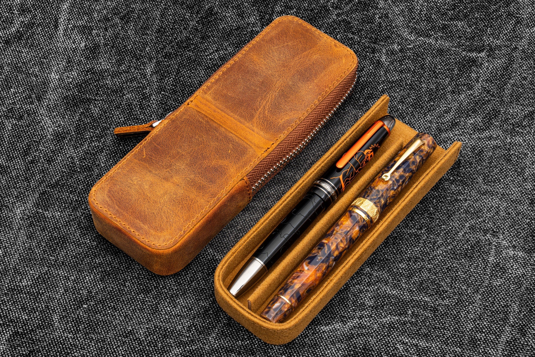 Leather Zippered Magnum Opus 2 Slots Hard Pen Case with Removable Pen Tray - Crazy Horse Brown