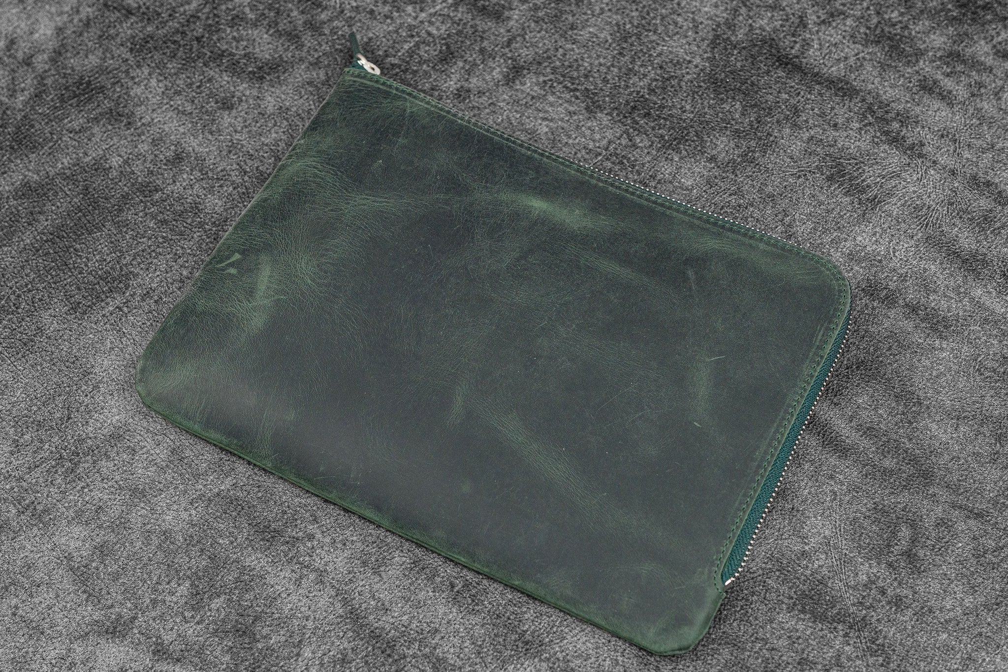 Leather Zippered Writer's Bank Bag - Pen Pouch - Crazy Horse Forest Green