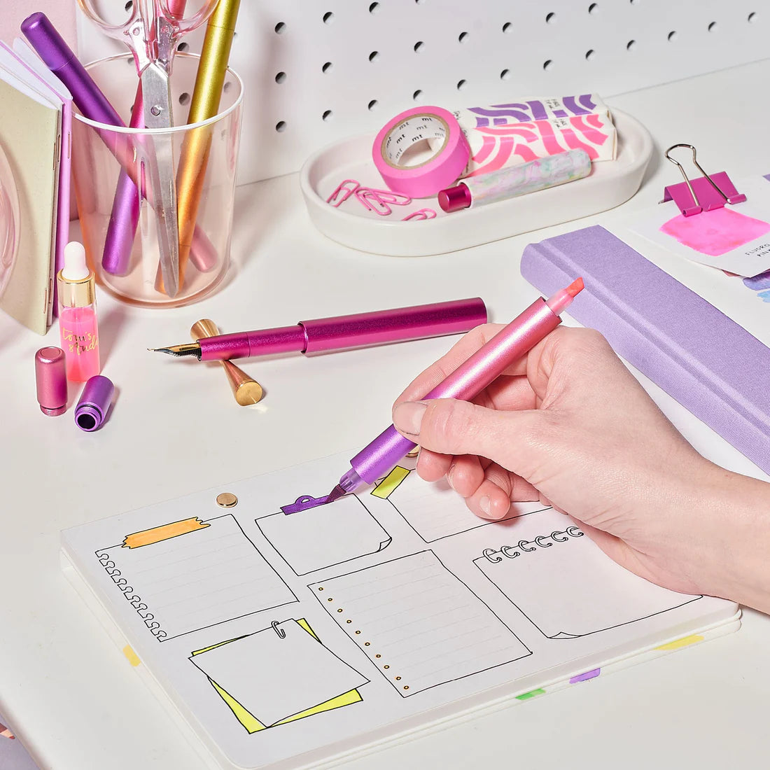 Ori – the infinitely refillable highlighter (Pink Purple)