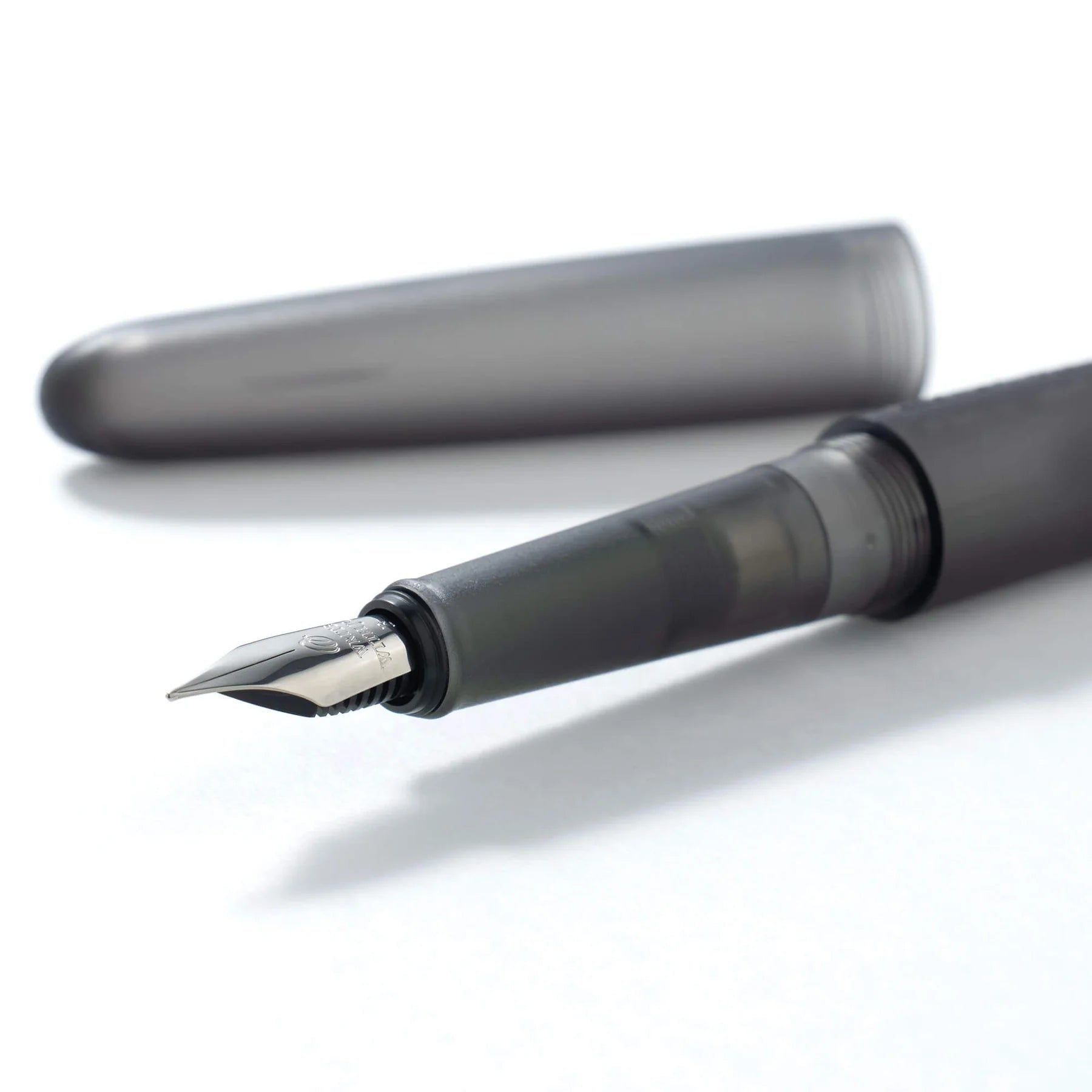 Frost Fountain Pen - Graphite