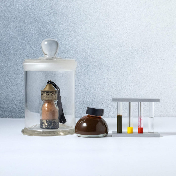 Colour specimen 215 - Sands of the Sahara Desert