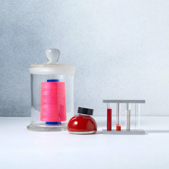 Colour specimen 219 - Joyful thread
