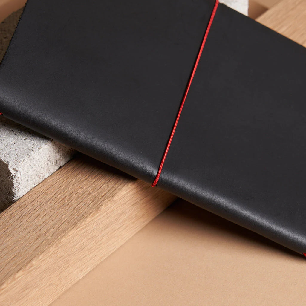 grand voyageur leather journal black (xl)
