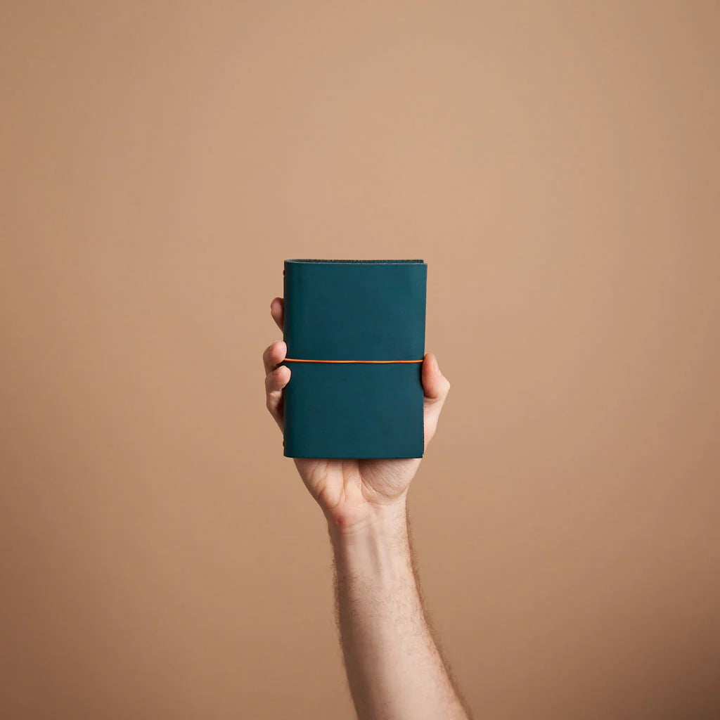 grand voyageur leather journal petrol blue (pocket)