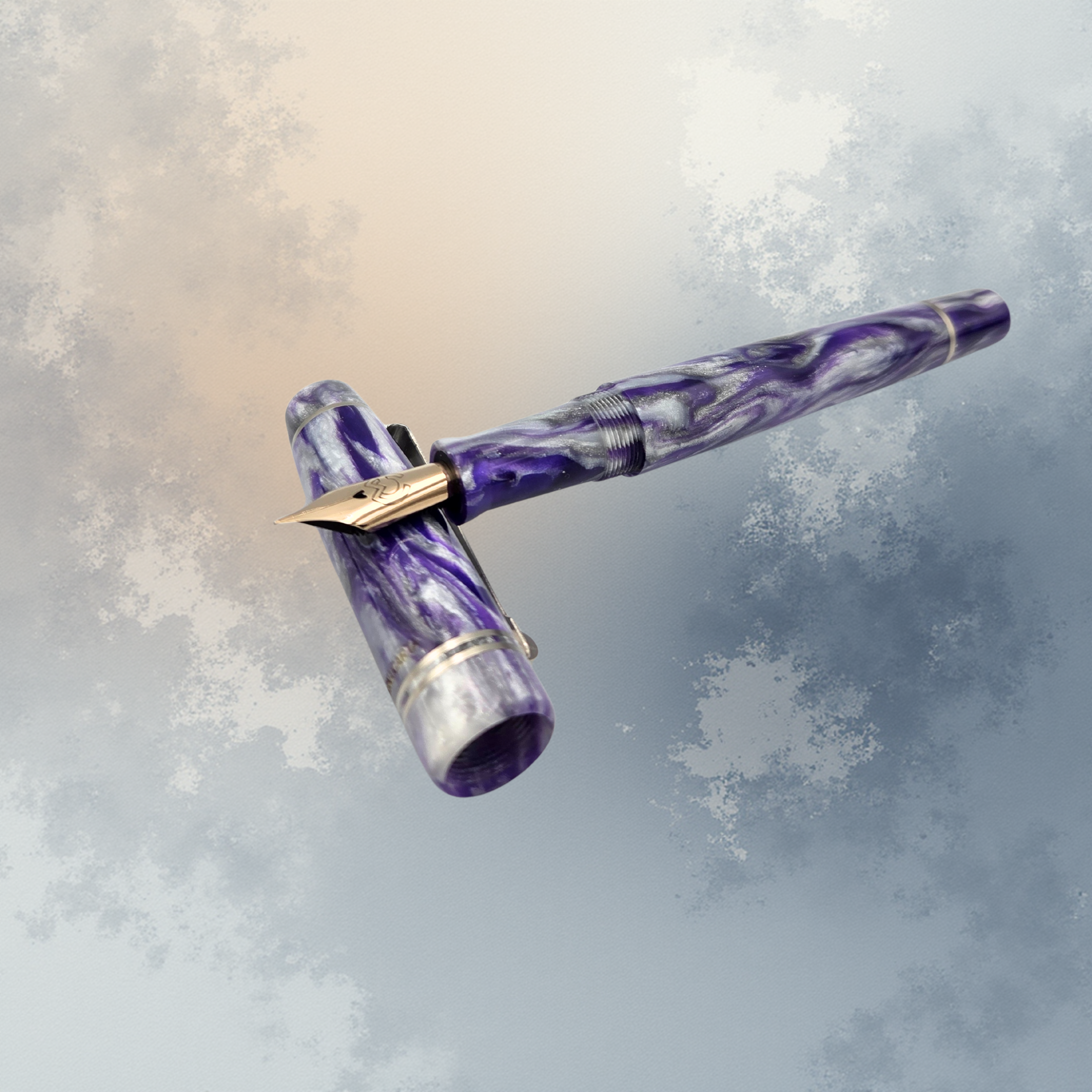 Mag 680 Arctic Orchid (Piston Filler)