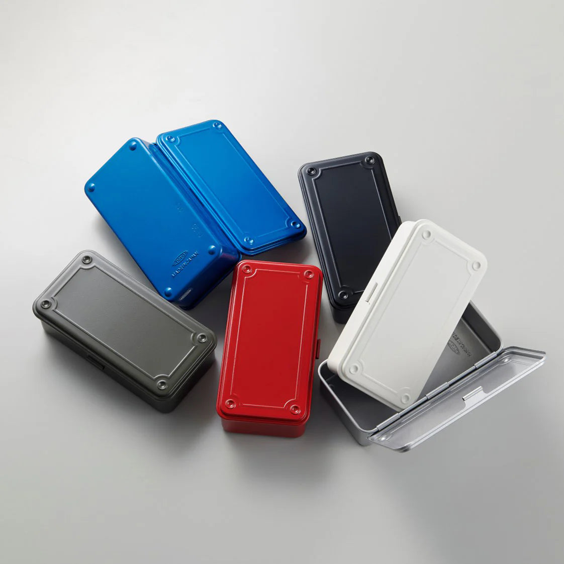 Trunk Shape Toolbox (Silver)