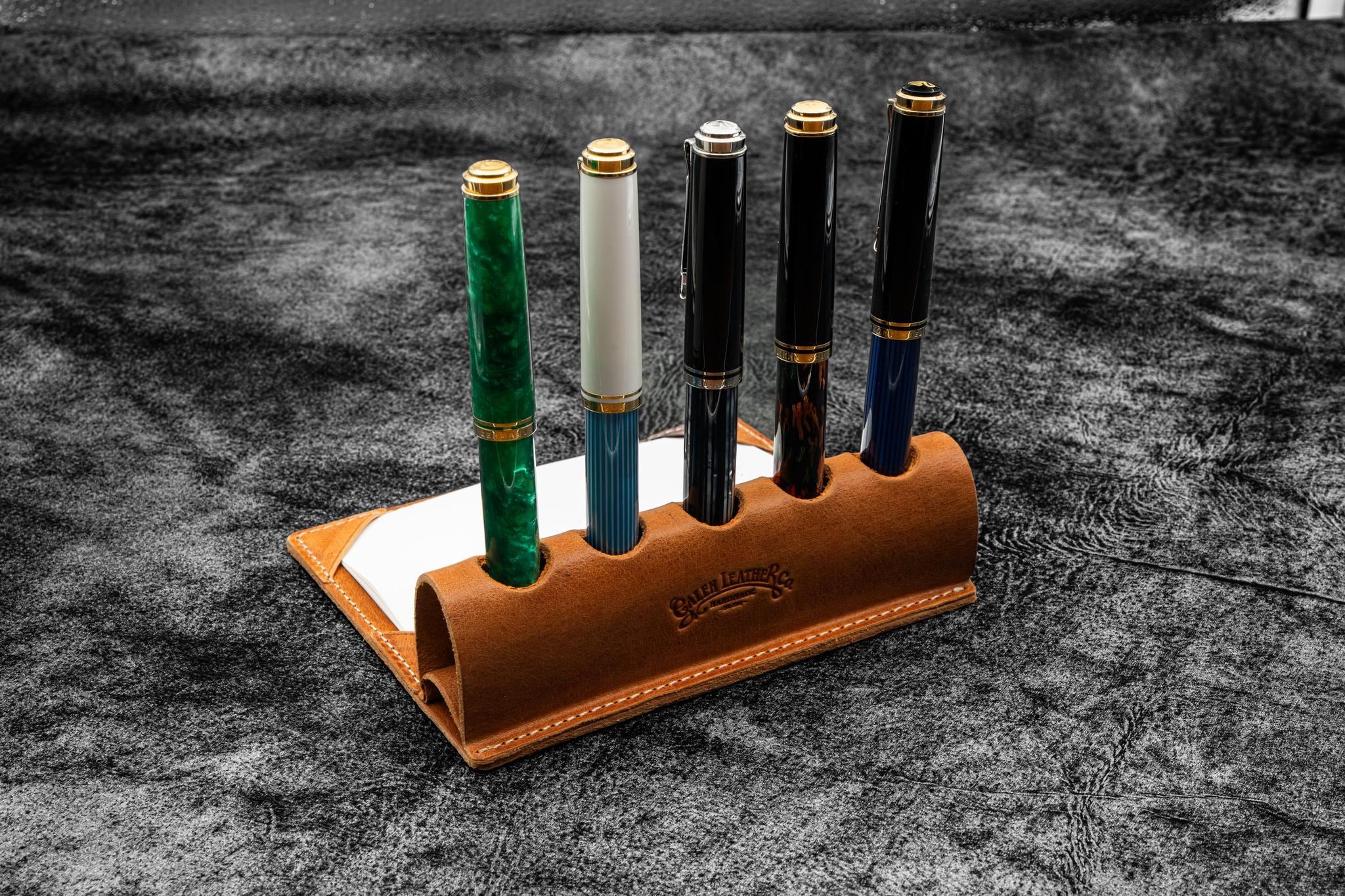 The Writer's Pen Dock - 5 Slots Pen Stand with Notepad Holder - Crazy Horse Tan