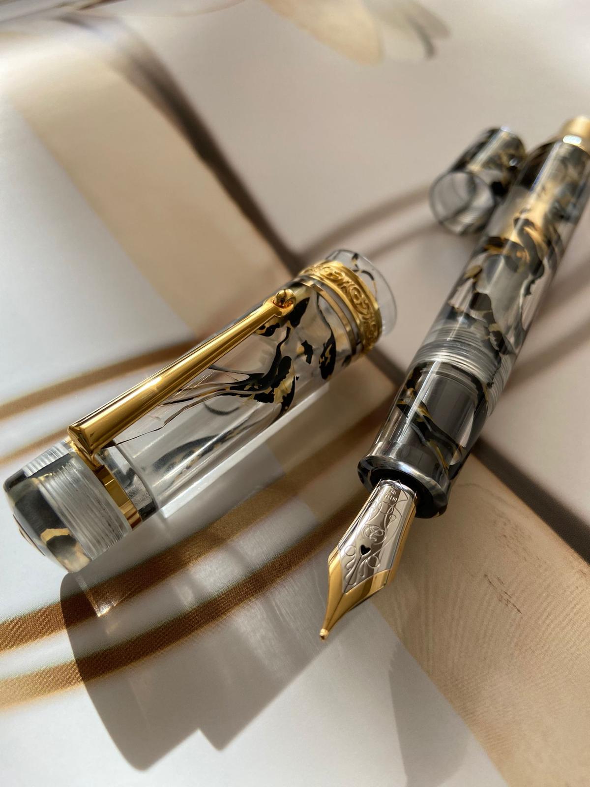 Black Gold (Exclusive Edition)