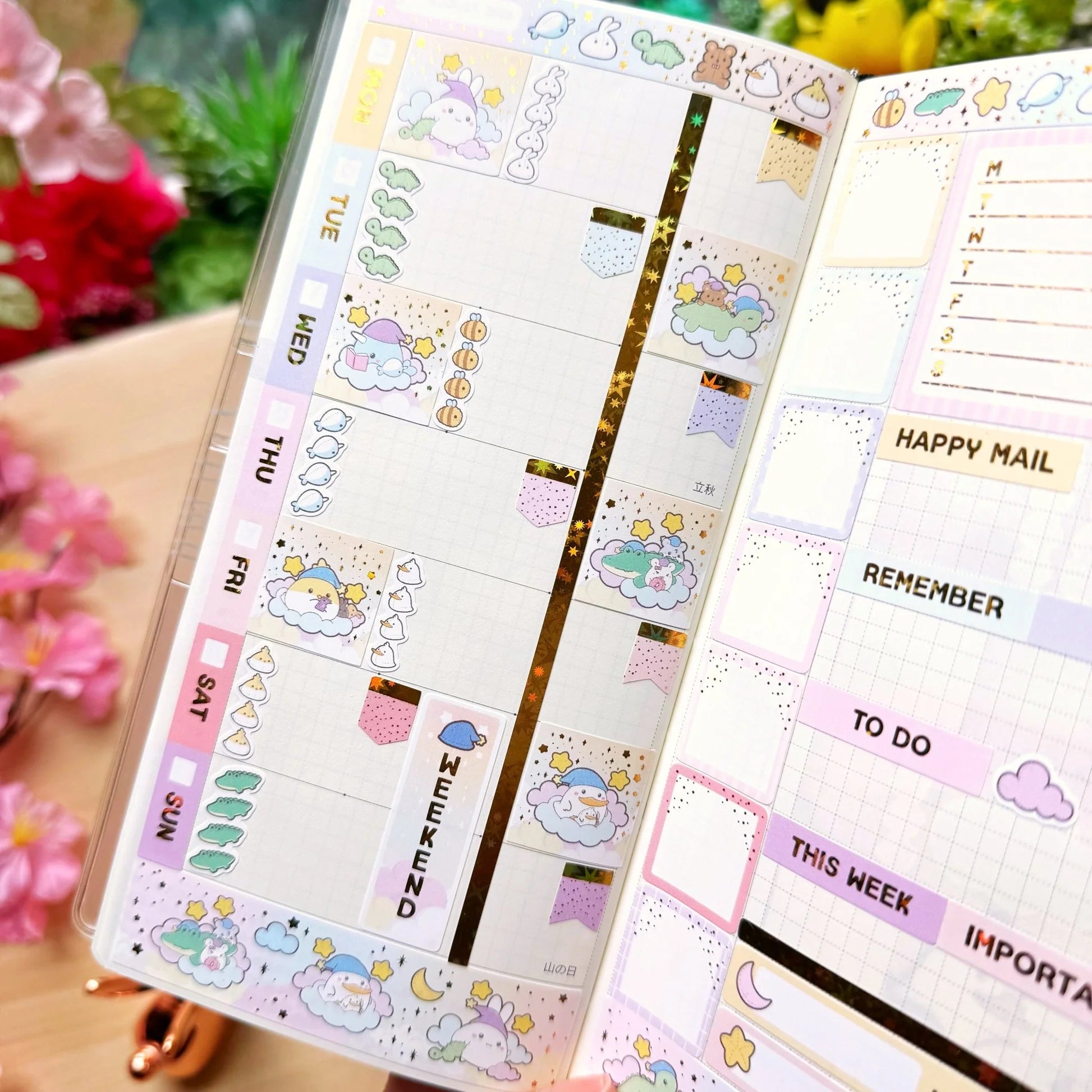 Hobonichi WEEKS Kit - Lil' Fluff & Dreams - Gold Star Foil