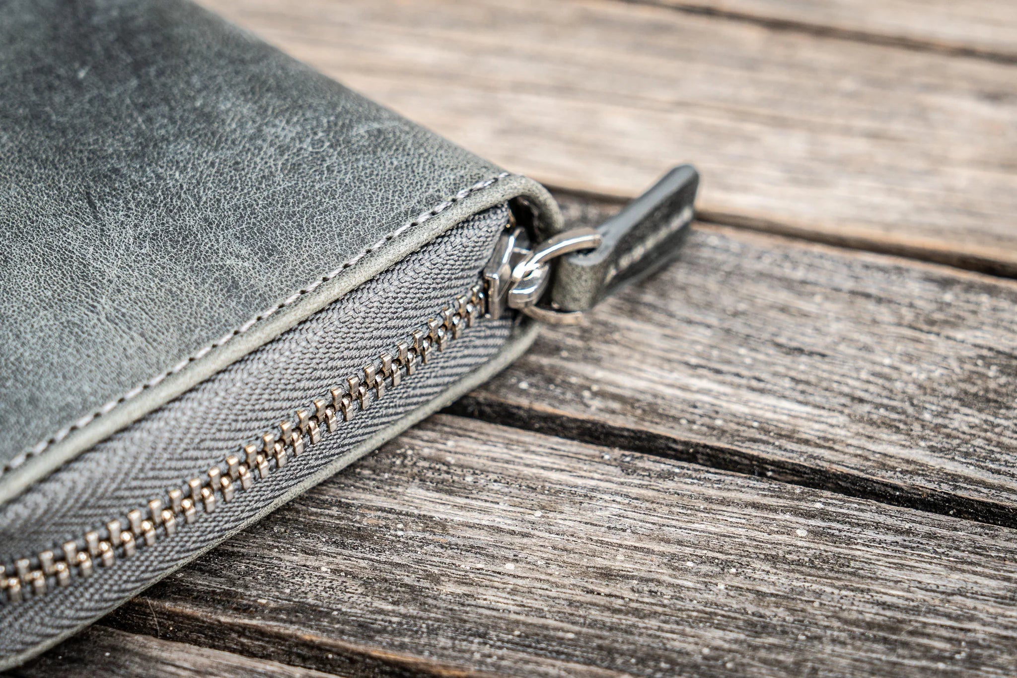 Leather Zippered 3 Slots Pen Case - Crazy Horse Smoky