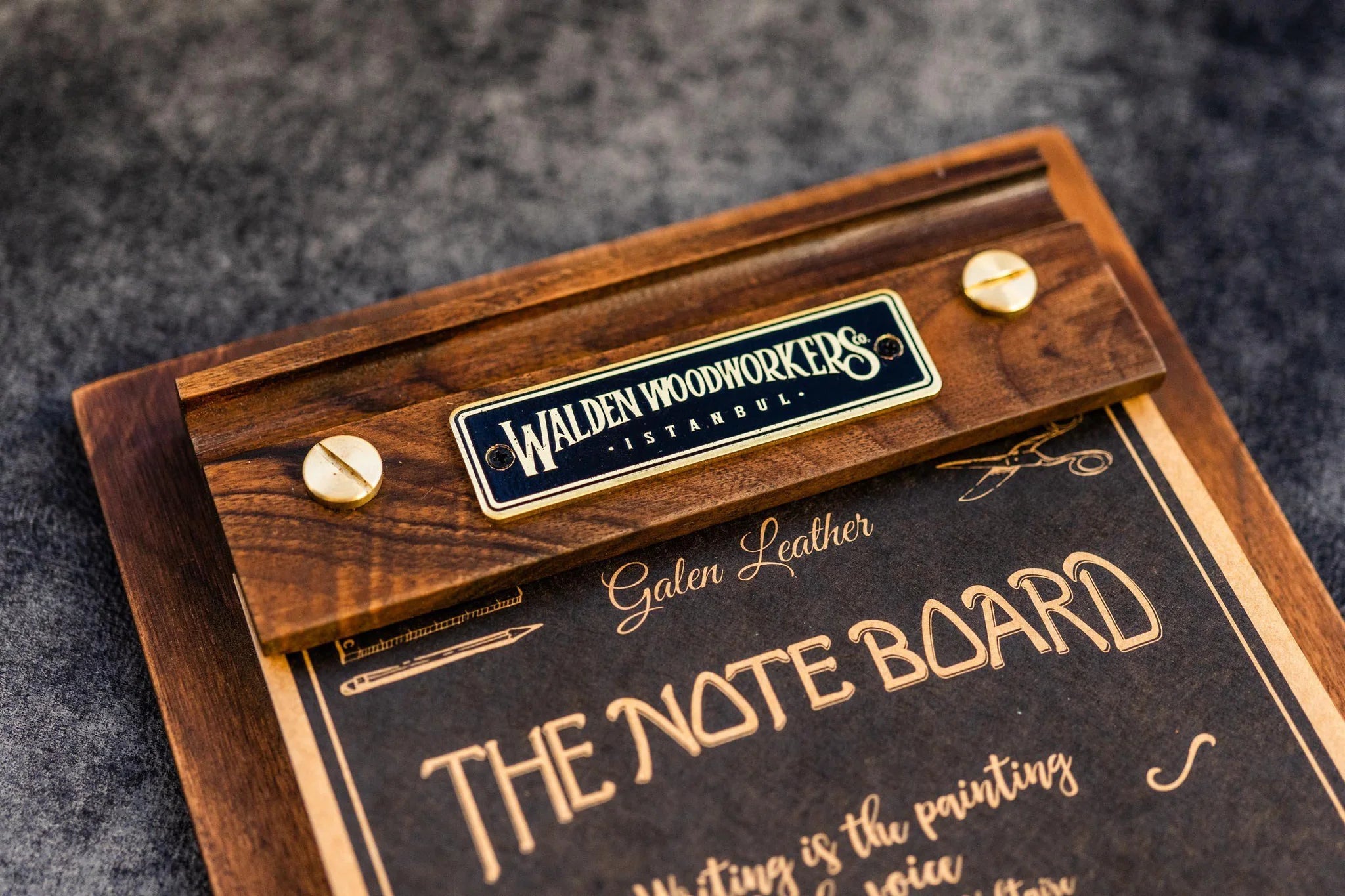 The Note Board - Wooden Rhodia Notepad Holder - Walnut